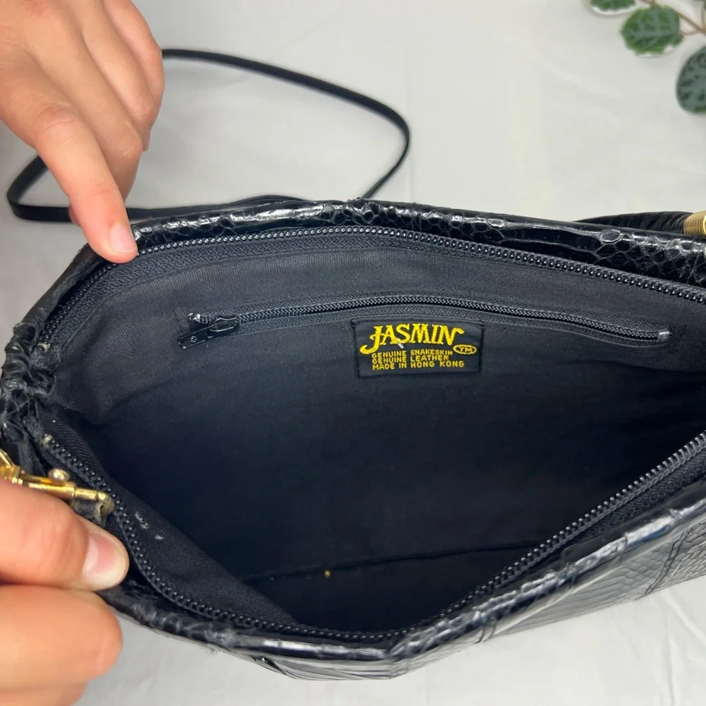 Vintage Black Snakeskin Clutch by Jasmin - Picture 4 of 8
